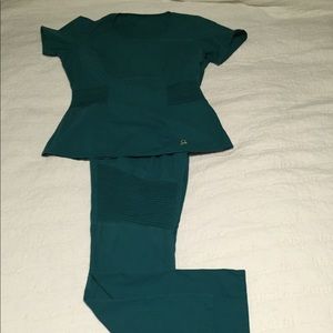 JAANUU Hunter scrub set size M